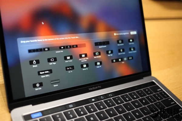 没电源按键 新MacBook Pro怎么开关机?